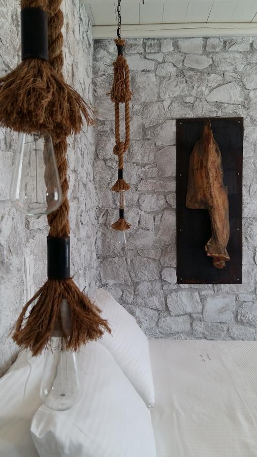 Milo Milo Suites Mandrakia Esterno foto