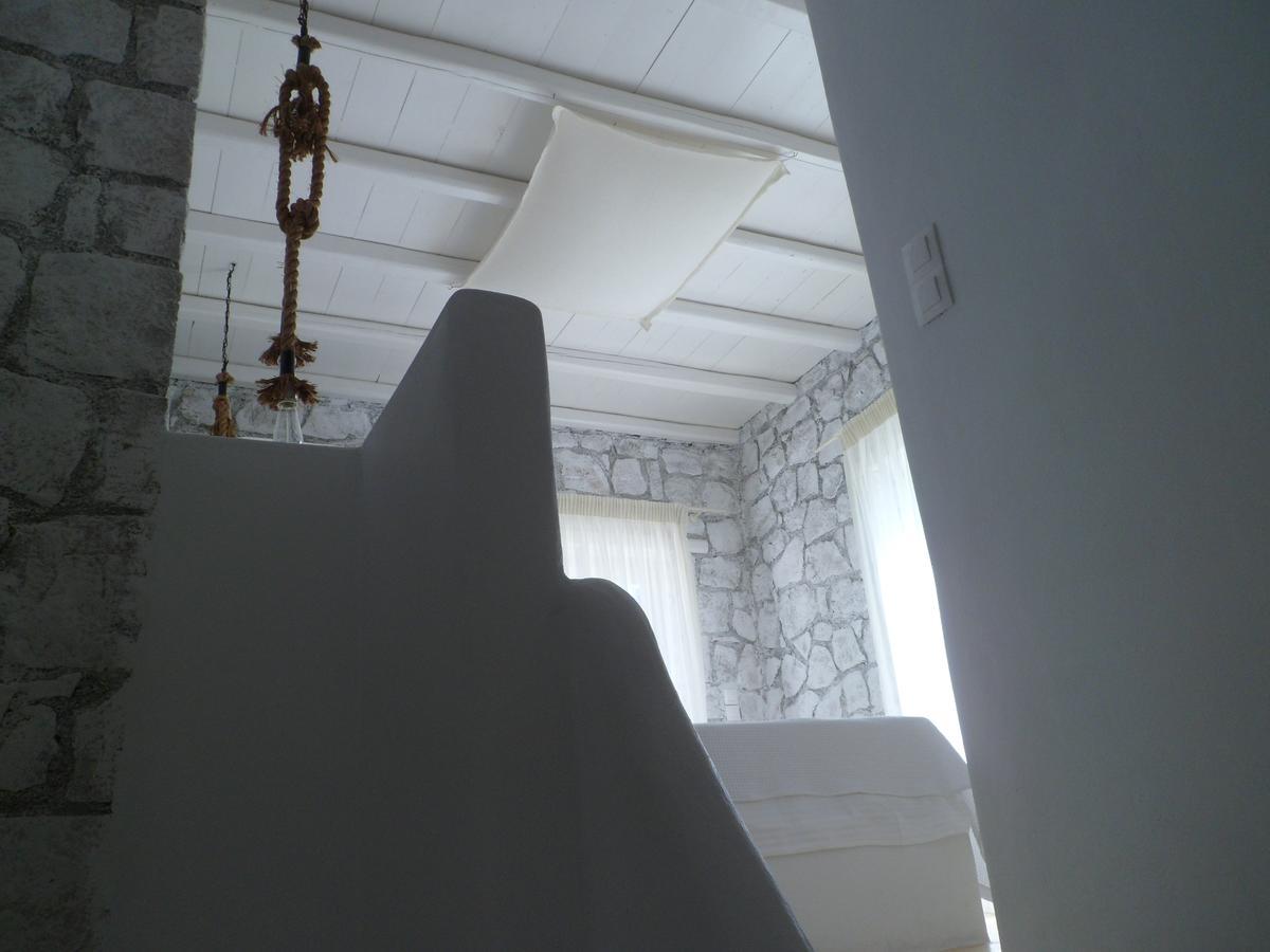 Milo Milo Suites Mandrakia Esterno foto